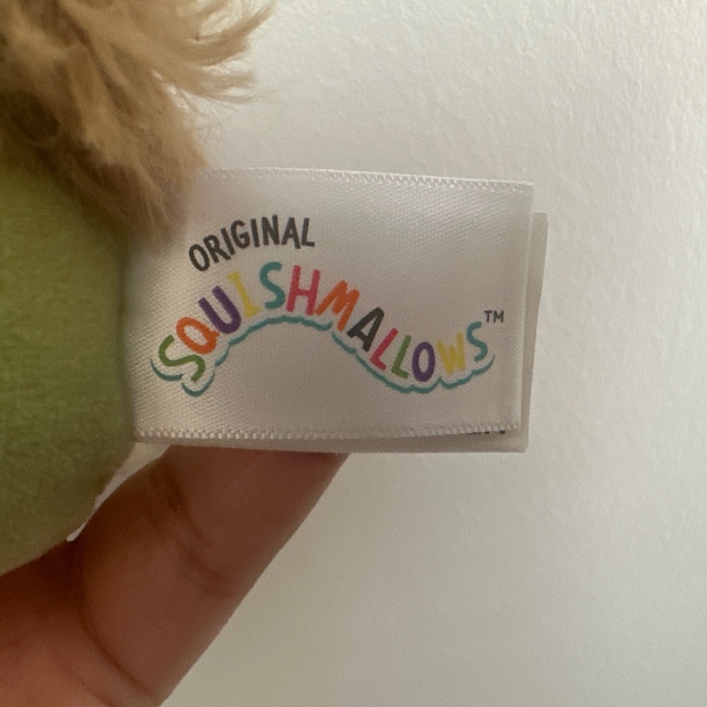 2 Squishmallows Billy keychains - Picture 5 of 5